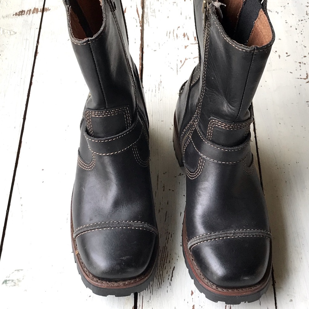 Harley-Davidson Mid Calf Lug Sole Boots